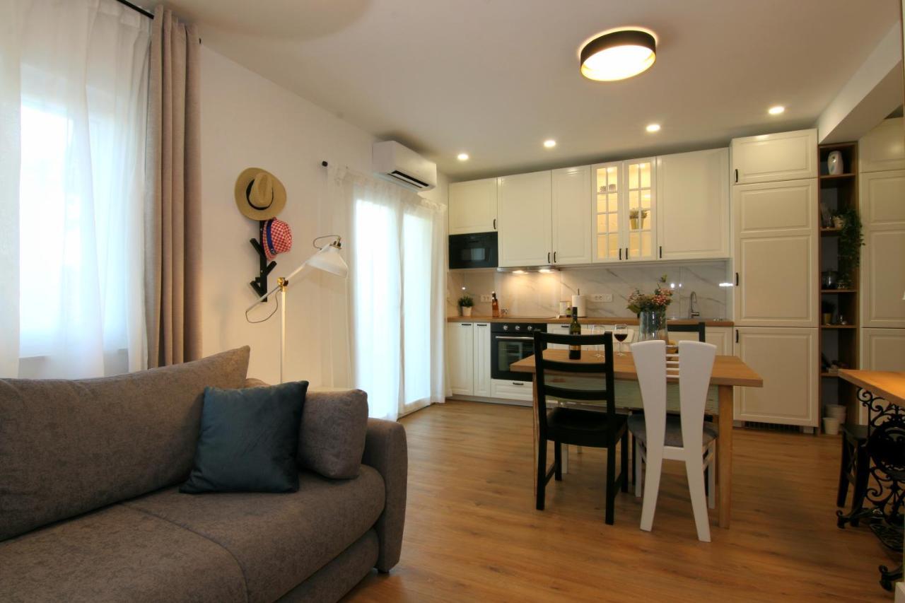 Apartments Tona 자보리치 외부 사진